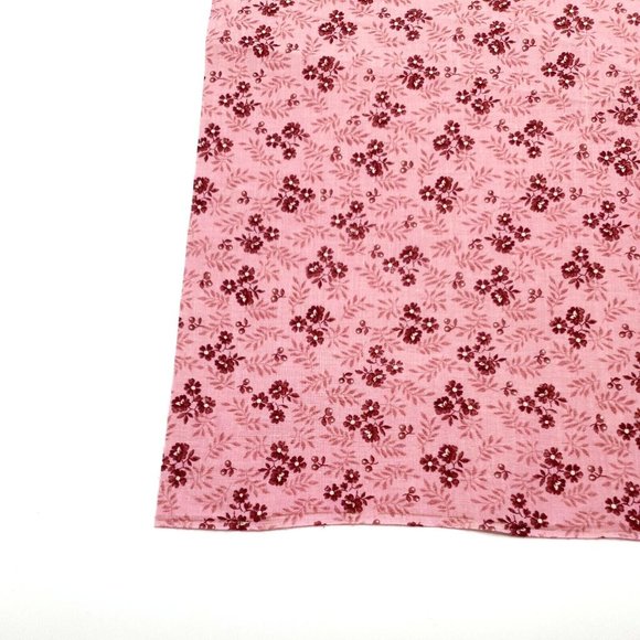 Mini Fern Purple Flower Fat Quarter Fabric 100% Cotton 18" x 21" Minimum Cut 2 - Picture 3 of 6